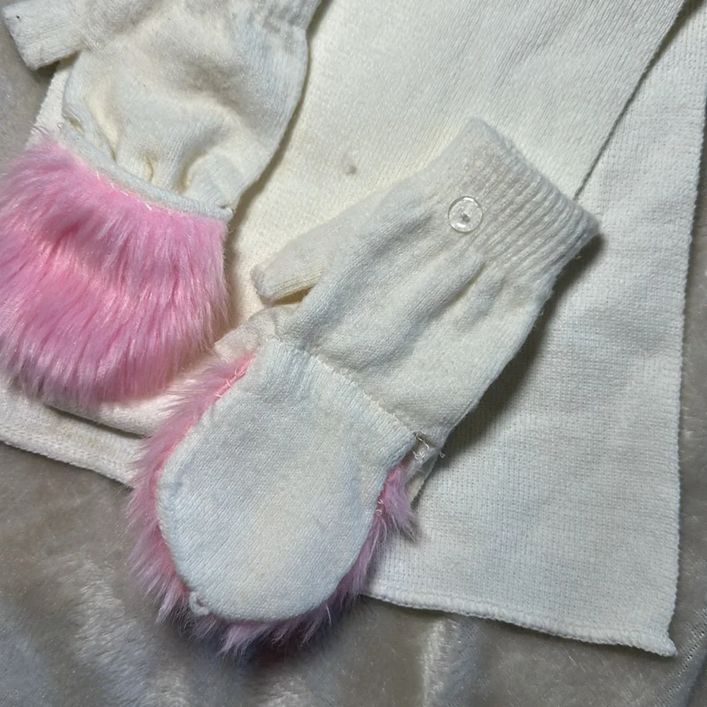 White and pink Mittens fashion gloves for ki open fingers cure fur